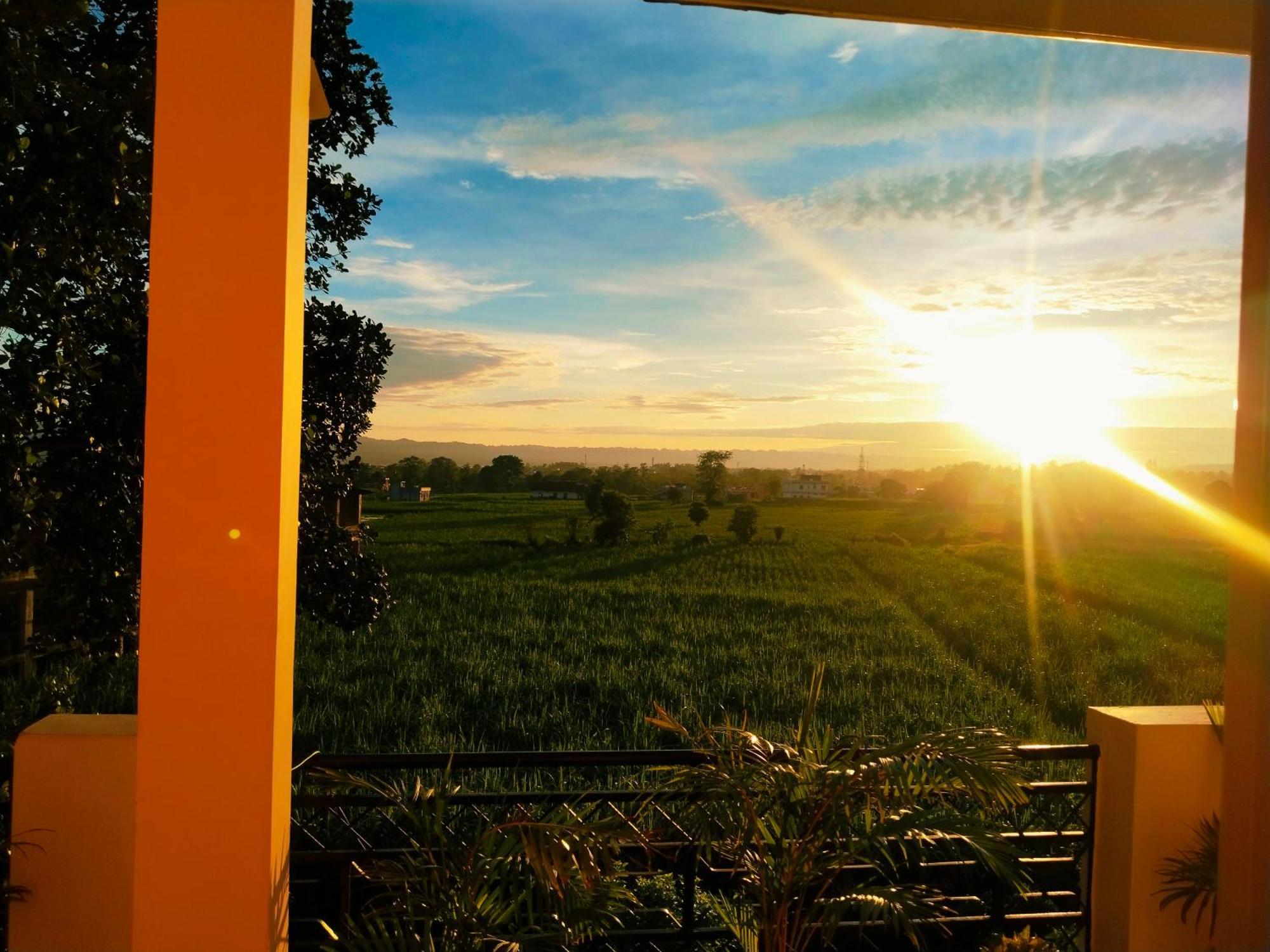 Airport Luxury Nature Homestay- Near Jolly Grant Airport Dehradun Doiwāla エクステリア 写真