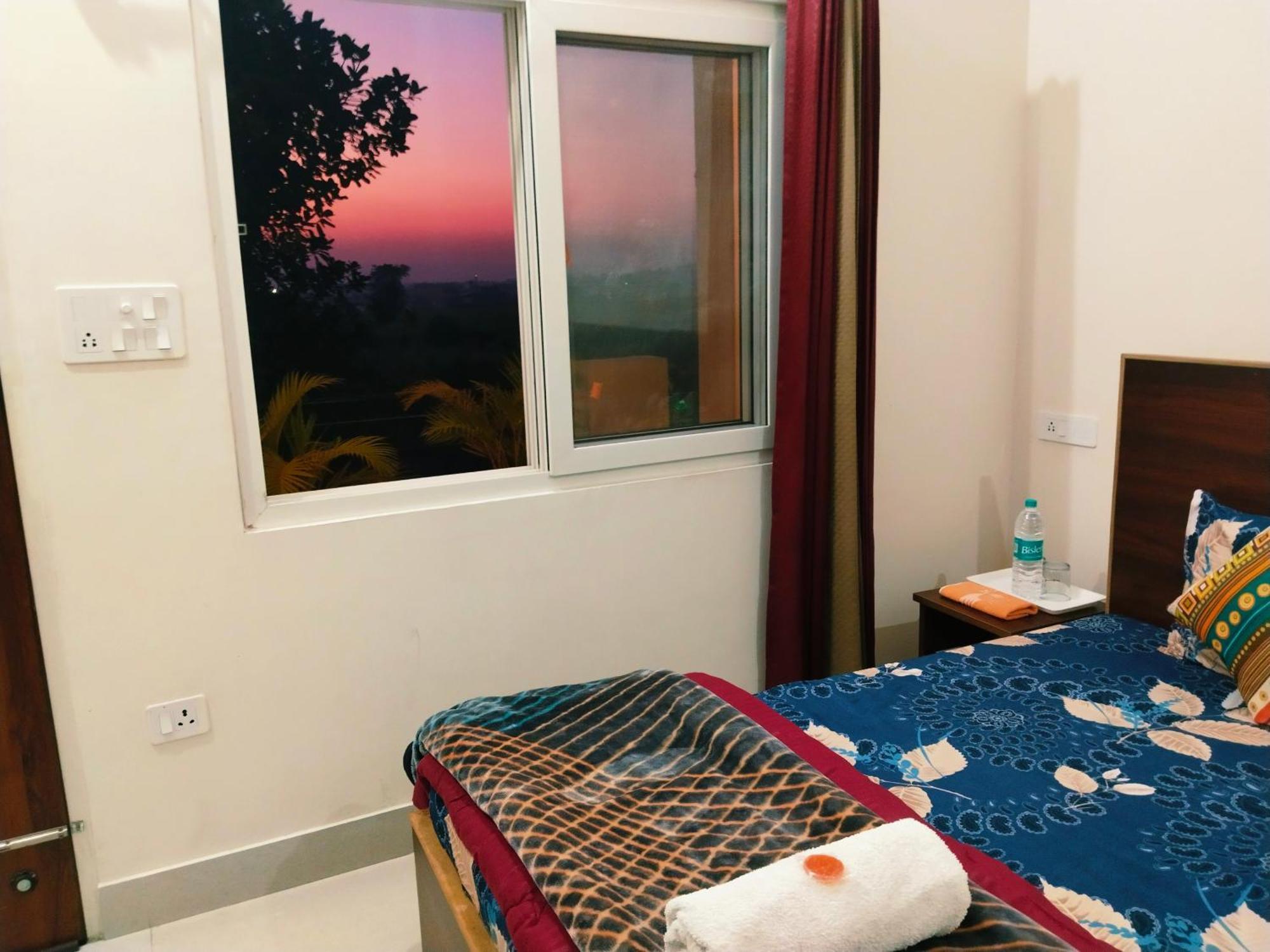 Airport Luxury Nature Homestay- Near Jolly Grant Airport Dehradun Doiwāla エクステリア 写真